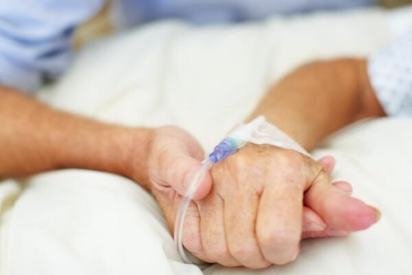 How to Cope with a Loved One in ICU Care